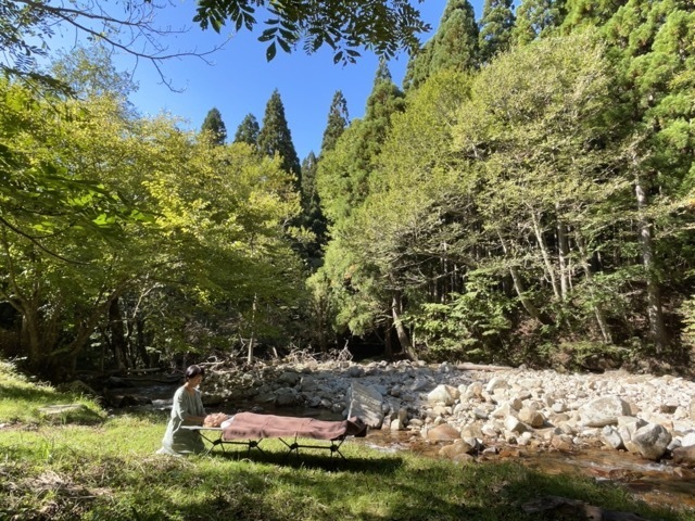 森の中でエステ